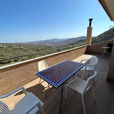 Arriba Apartment *